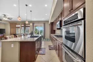 30075 Mickelson Way, Murrieta, CA 92563 - Photo 21