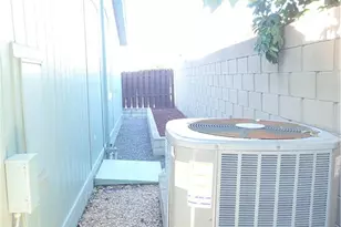 27250 Murrieta Road, Menifee, CA 92586 - Photo 25