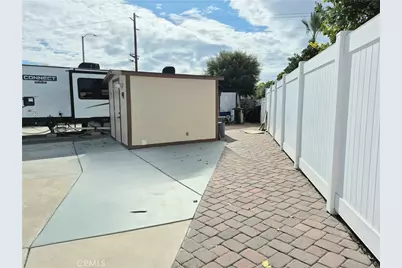 1295 S Cawston Avenue, Hemet, CA 92545 - Photo 3