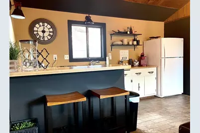 405 Sheridan, Big Bear City, CA 92314 - Photo 5