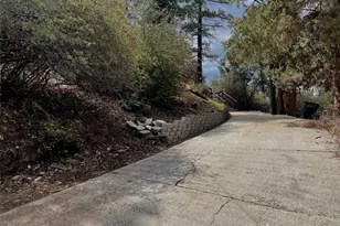 405 Sheridan, Big Bear City, CA 92314 - Photo 9