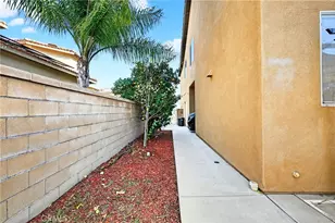 43901 Running Brook, Temecula, CA 92592 - Photo 47