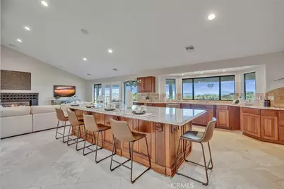 42253 Via Nortada, Temecula, CA 92590 - Photo 17