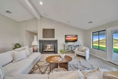 42253 Via Nortada, Temecula, CA 92590 - Photo 17