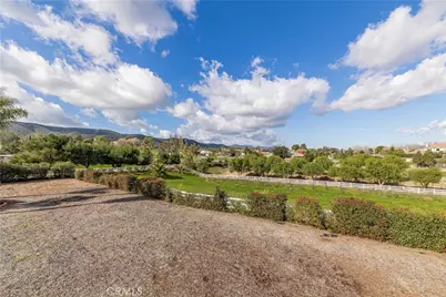 25737 Bay Meadows, Murrieta, CA 92562 - Photo 39