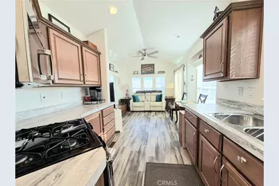 1295 S Cawston #428, Hemet, CA 92545 - Photo 5