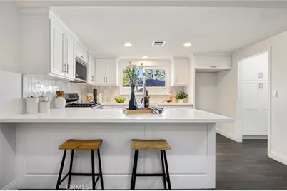 1529 Catalina Avenue, Santa Ana, CA 92705 - Photo 25