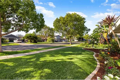 1529 Catalina Avenue, Santa Ana, CA 92705 - Photo 5