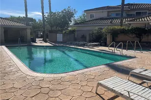 2031 Blackberry, Oxnard, CA 93036 - Photo 21