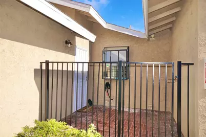 44557 La Paz, Temecula, CA 92592 - Photo 3