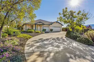 21971 Victorian Ln, Wildomar, CA 92595 - Photo 3