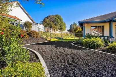 21971 Victorian Ln, Wildomar, CA 92595 - Photo 5