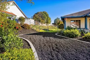 21971 Victorian Ln, Wildomar, CA 92595 - Photo 5