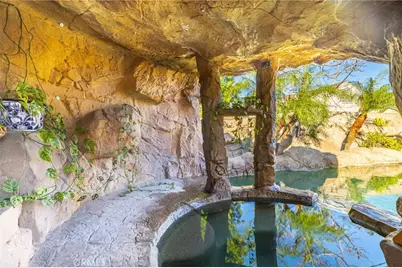 2321 E Puritan, Anaheim, CA 92806 - Photo 25