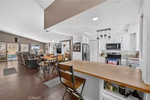 31351 Firwood Dr, Running Springs, CA 92382 - Photo 15