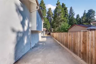 31351 Firwood Dr, Running Springs, CA 92382 - Photo 37