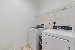 32476 Wild West Ct, Winchester, CA 92596 - Photo 17