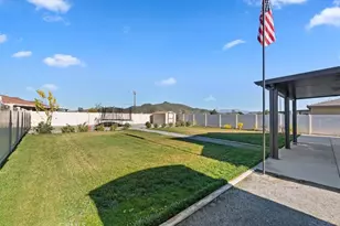 32476 Wild West Ct, Winchester, CA 92596 - Photo 25