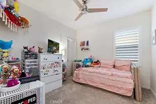 32476 Wild West Ct, Winchester, CA 92596 - Photo 17