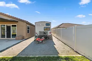 32476 Wild West Ct, Winchester, CA 92596 - Photo 31