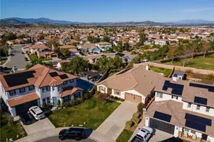 31677 Middlebrook Ln, Menifee, CA 92584 - Photo 37