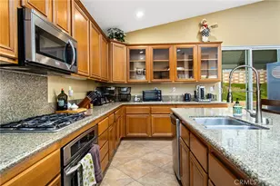 31677 Middlebrook Ln, Menifee, CA 92584 - Photo 15