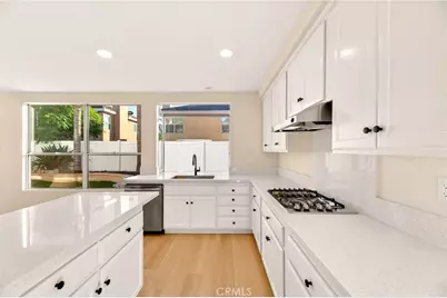 30409 Corte Santalina, Murrieta, CA 92563 - Photo 15