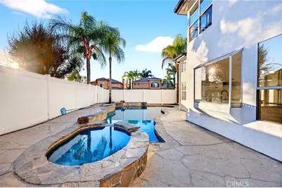 30409 Corte Santalina, Murrieta, CA 92563 - Photo 5