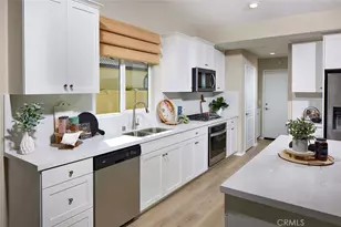 23256 Copa De Oro Ct, Wildomar, CA 92595 - Photo 3