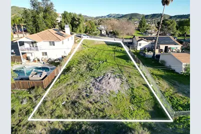 415 N Scrivener, Lake Elsinore, CA 92530 - Photo 5