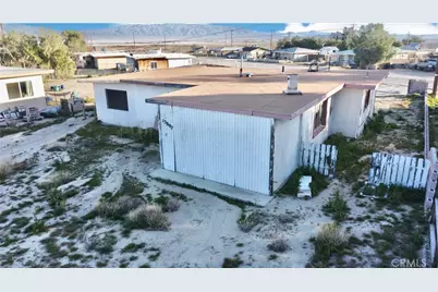 13807 Carson, Trona, CA 93562 - Photo 5