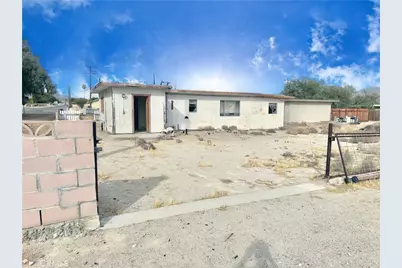 13807 Carson, Trona, CA 93562 - Photo 1