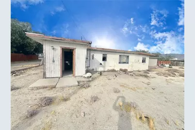 13807 Carson, Trona, CA 93562 - Photo 3