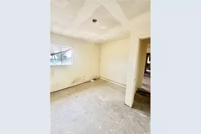 13807 Carson, Trona, CA 93562 - Photo 27