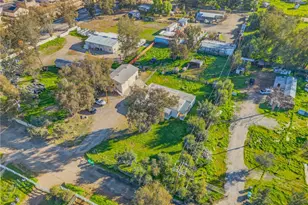 28568 Memory Ln, Winchester, CA 92596 - Photo 45