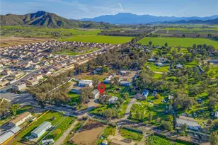 28568 Memory Ln, Winchester, CA 92596 - Photo 47