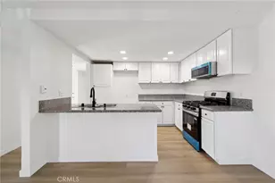 383 N Melrose Dr, Vista, CA 92083 - Photo 17