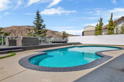 12036 Darby Avenue, Porter Ranch, CA 91326 - Photo 7