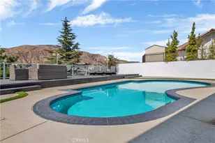 12036 Darby Ave, Porter Ranch, CA 91326 - Photo 7