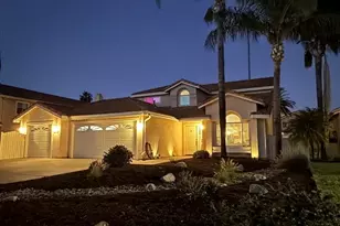 23926 Constantine, Murrieta, CA 92562 - Photo 3