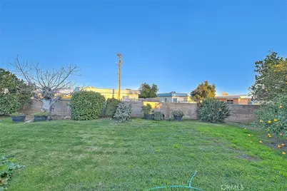 9121 Croce, Fontana, CA 92335 - Photo 27