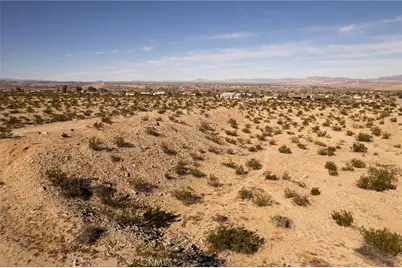7822 Sahara Ave, 29 Palms MCB, CA 92277 - Photo 1