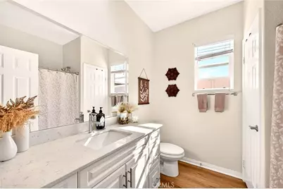 26101 Redoak St, Menifee, CA 92584 - Photo 29