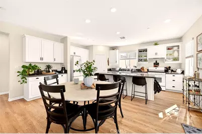 26101 Redoak St, Menifee, CA 92584 - Photo 17