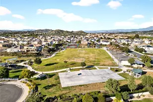 26101 Redoak St, Menifee, CA 92584 - Photo 67