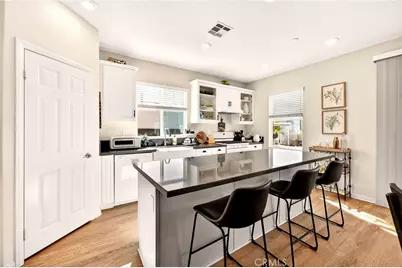 26101 Redoak St, Menifee, CA 92584 - Photo 19