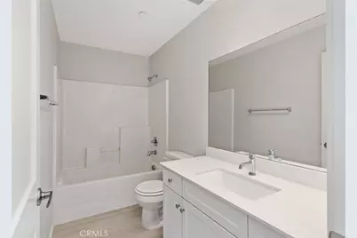 10292 Artesia Boulevard, Bellflower, CA 90706 - Photo 15