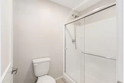 10292 Artesia Boulevard, Bellflower, CA 90706 - Photo 21