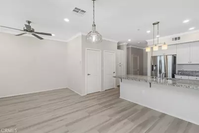 10292 Artesia Boulevard, Bellflower, CA 90706 - Photo 13