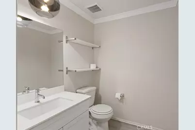 10292 Artesia Boulevard, Bellflower, CA 90706 - Photo 5